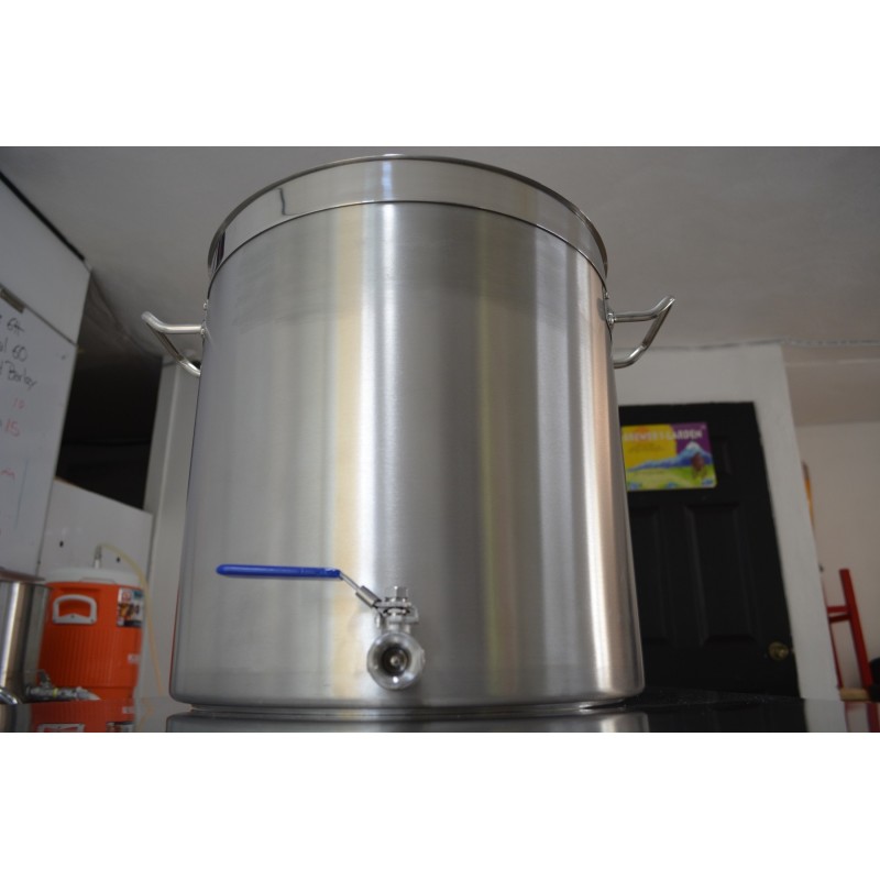 Olla de 70 lts con válvula.